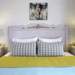 Hotel Mitos