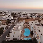 Mitos Hotel